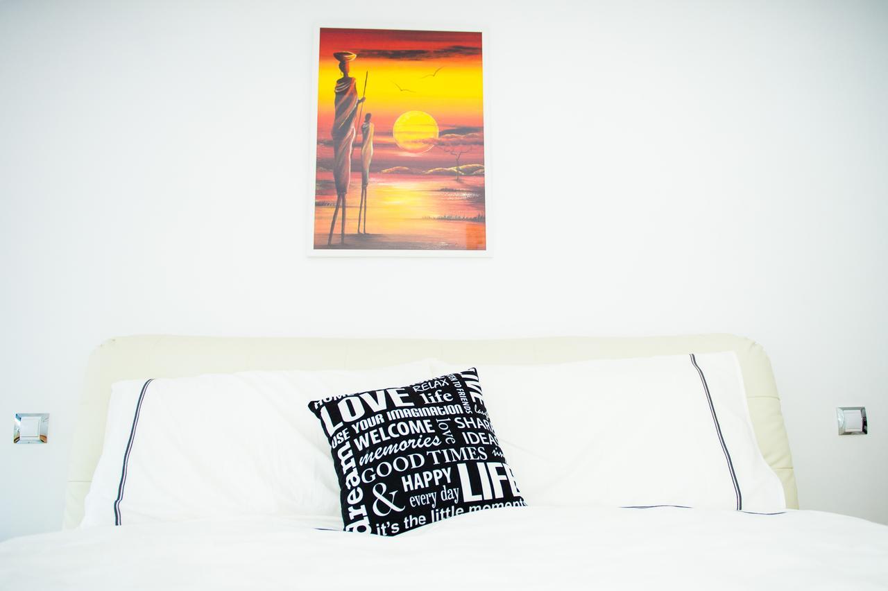 White Dream Suites ヤシ エクステリア 写真